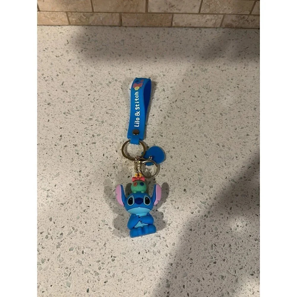 stitch keychains for Car Keys Ohana Means‎ Family Cartoon stitch Key Ring sb